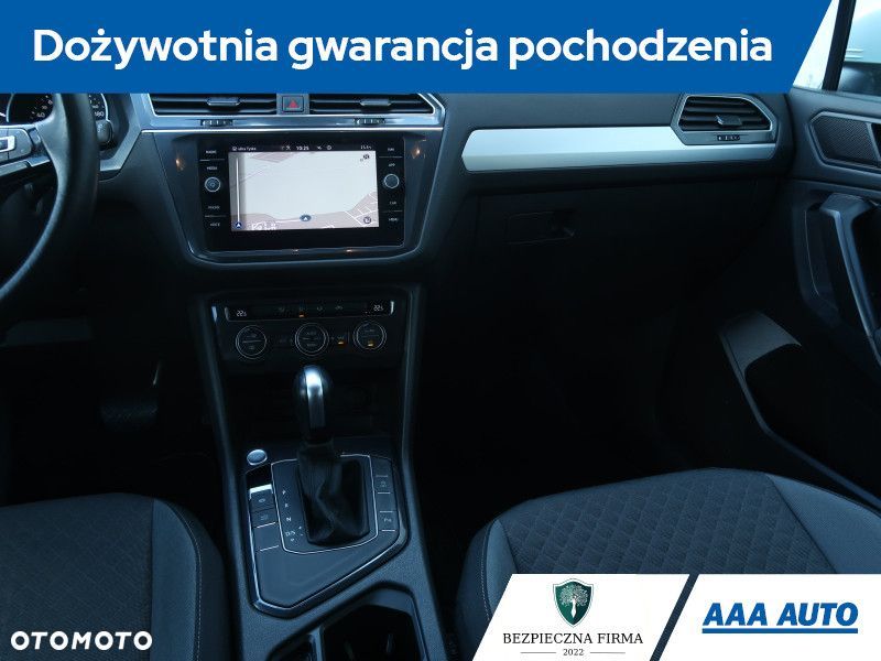 Volkswagen Tiguan Allspace - 9