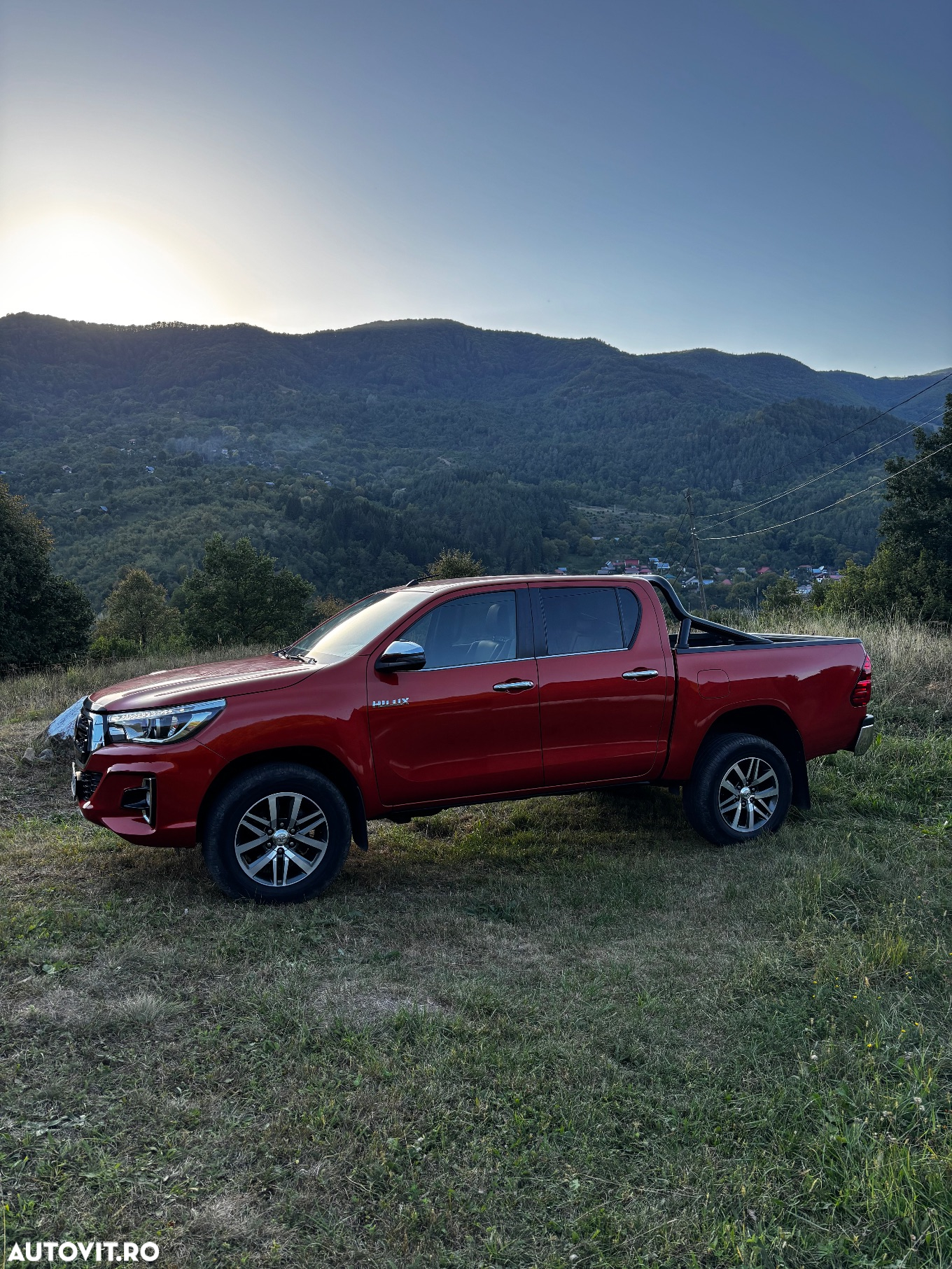 Toyota Hilux 4x4 Double Cab A/T Invincible - 3