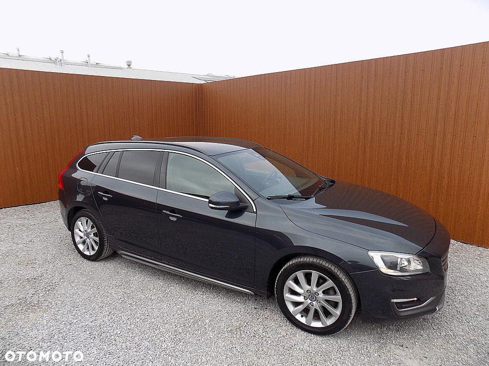 Volvo V60 Cross Country D3 Kinetic - 31