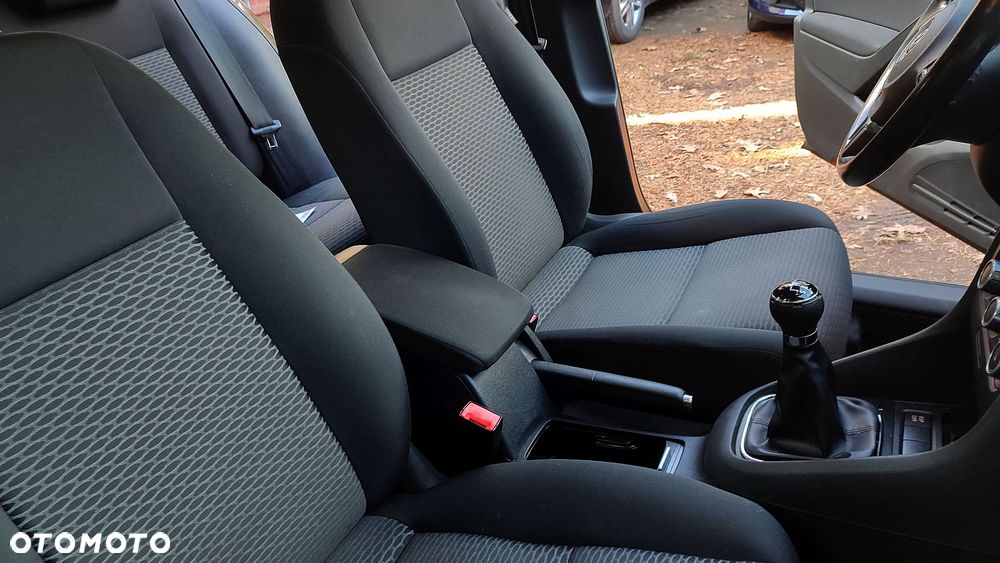 Volkswagen Golf 1.4 Edition - 24