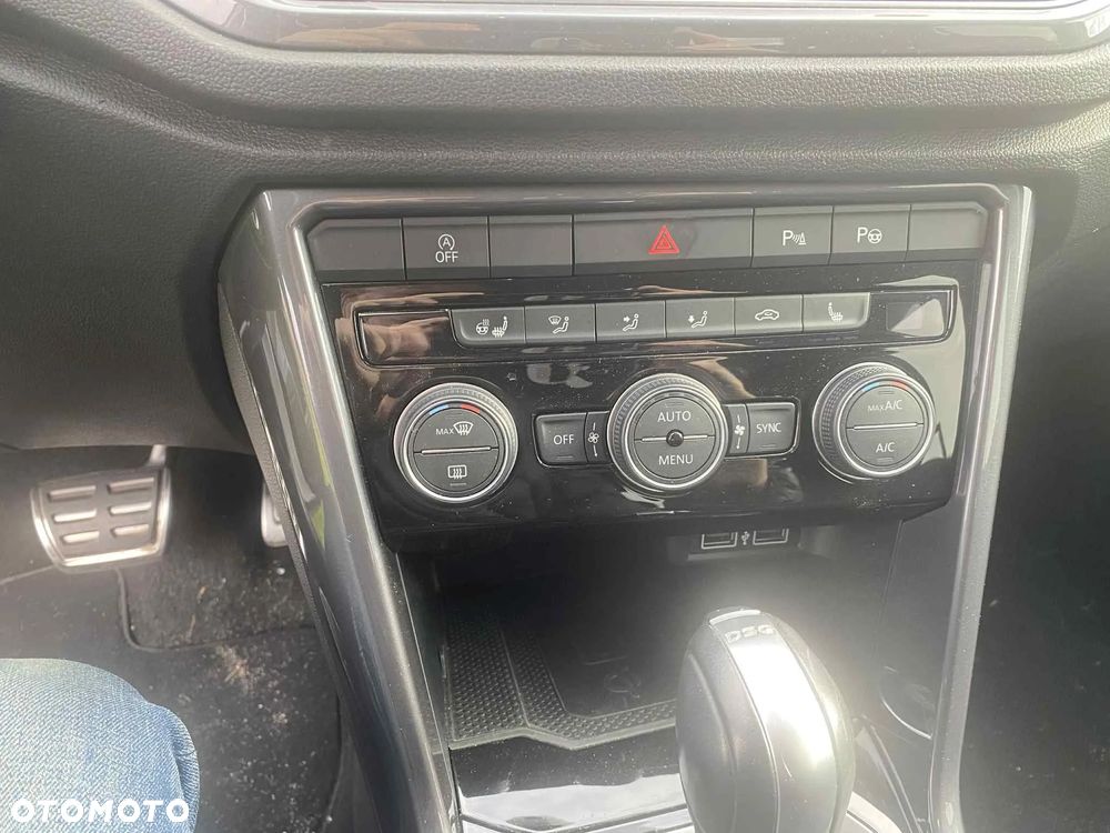 Volkswagen T-Roc 2.0 TDI SCR DSG IQ.DRIVE - 32