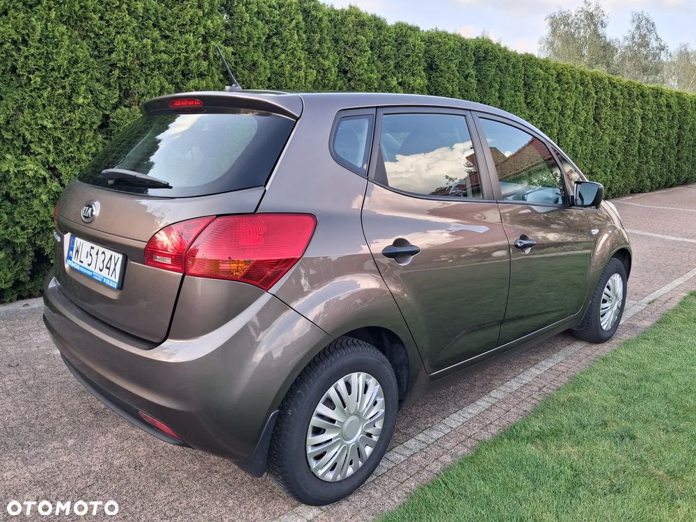 Kia Venga - 3