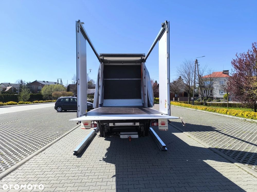 Iveco Daily 70C18 Sypialnia 2 Łóżka, WINDA!, 15 Palet, 2x Firana + Zsuwany Dach! - 15