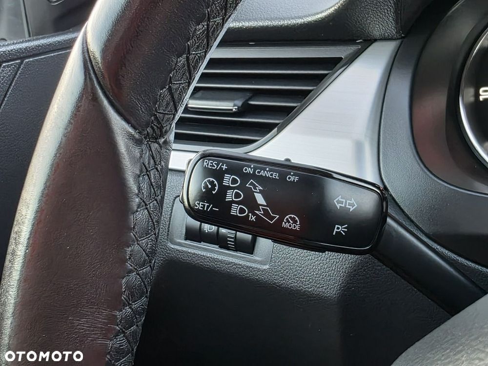 Skoda RAPID Spb 1.0 TSI Ambition - 18