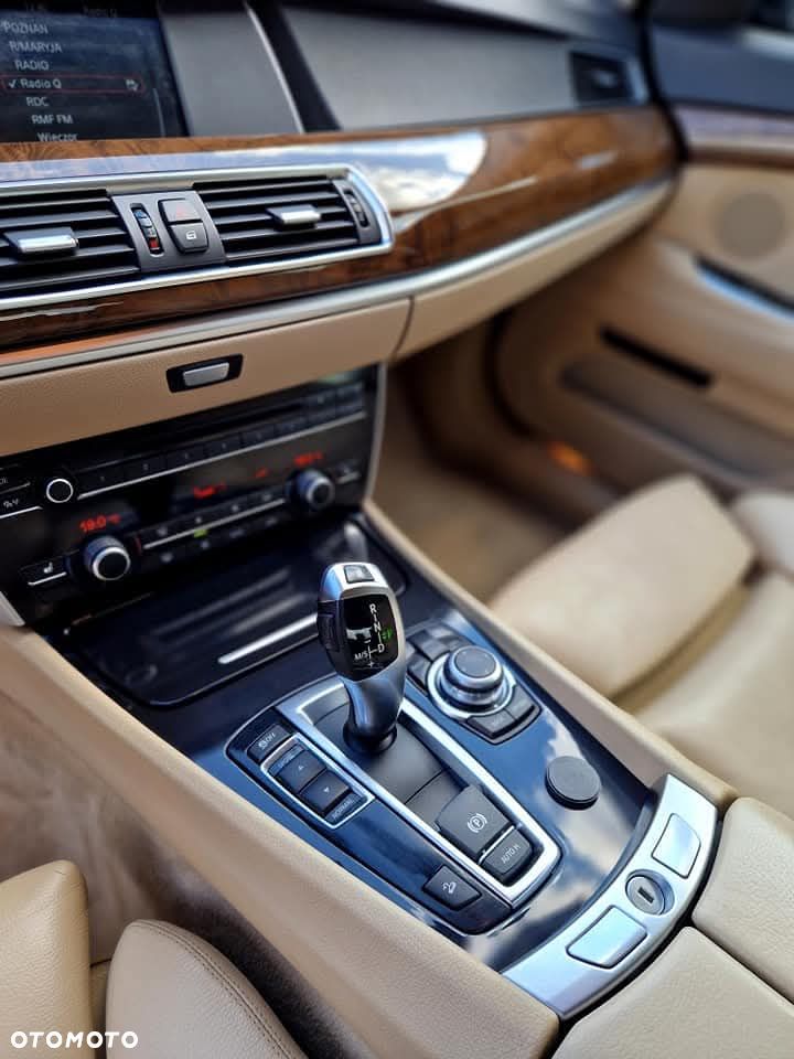 BMW 5GT 535i - 3