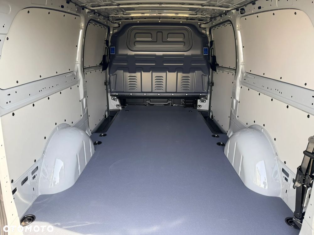 Mercedes-Benz Vito - 10