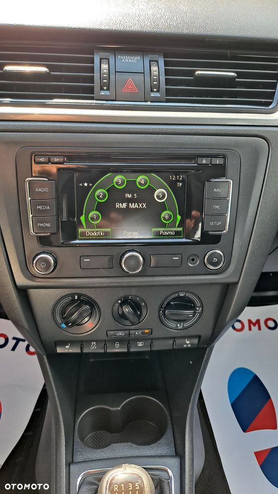 Skoda RAPID 1.6 TDI Edition - 32