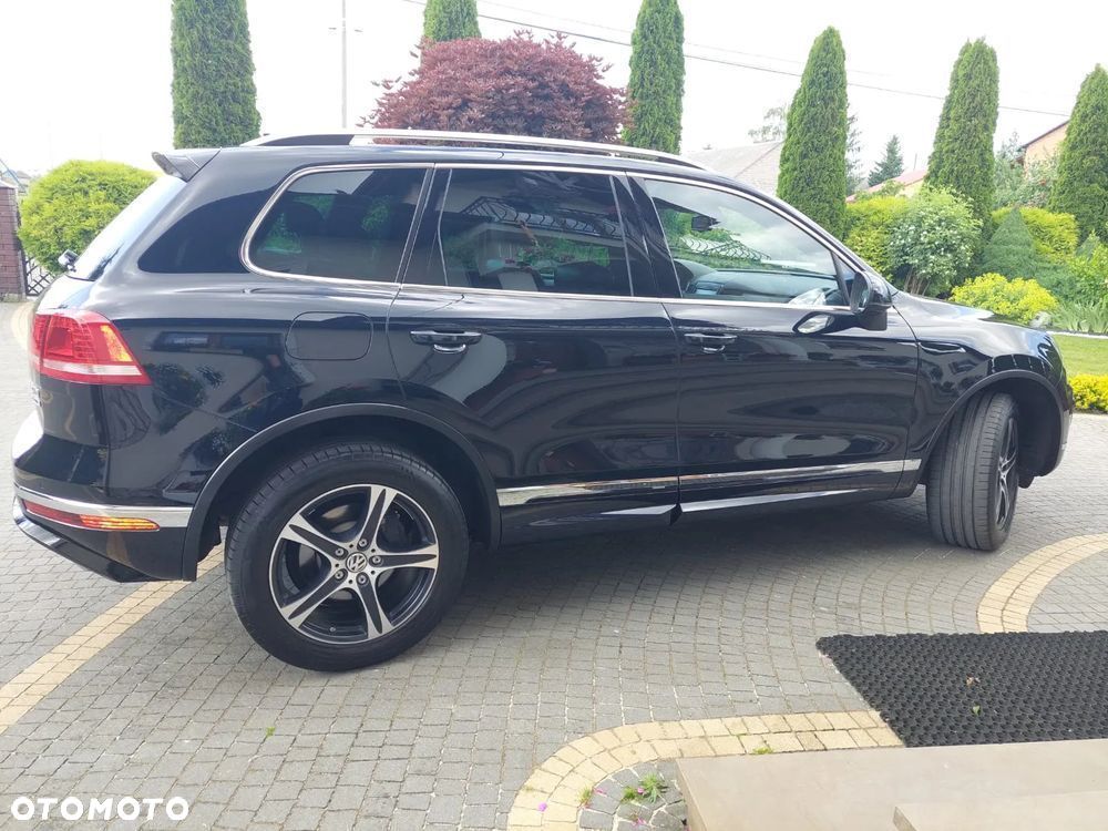 Volkswagen Touareg 3.0 V6 TDI BMT Perfectline R-Style - 9