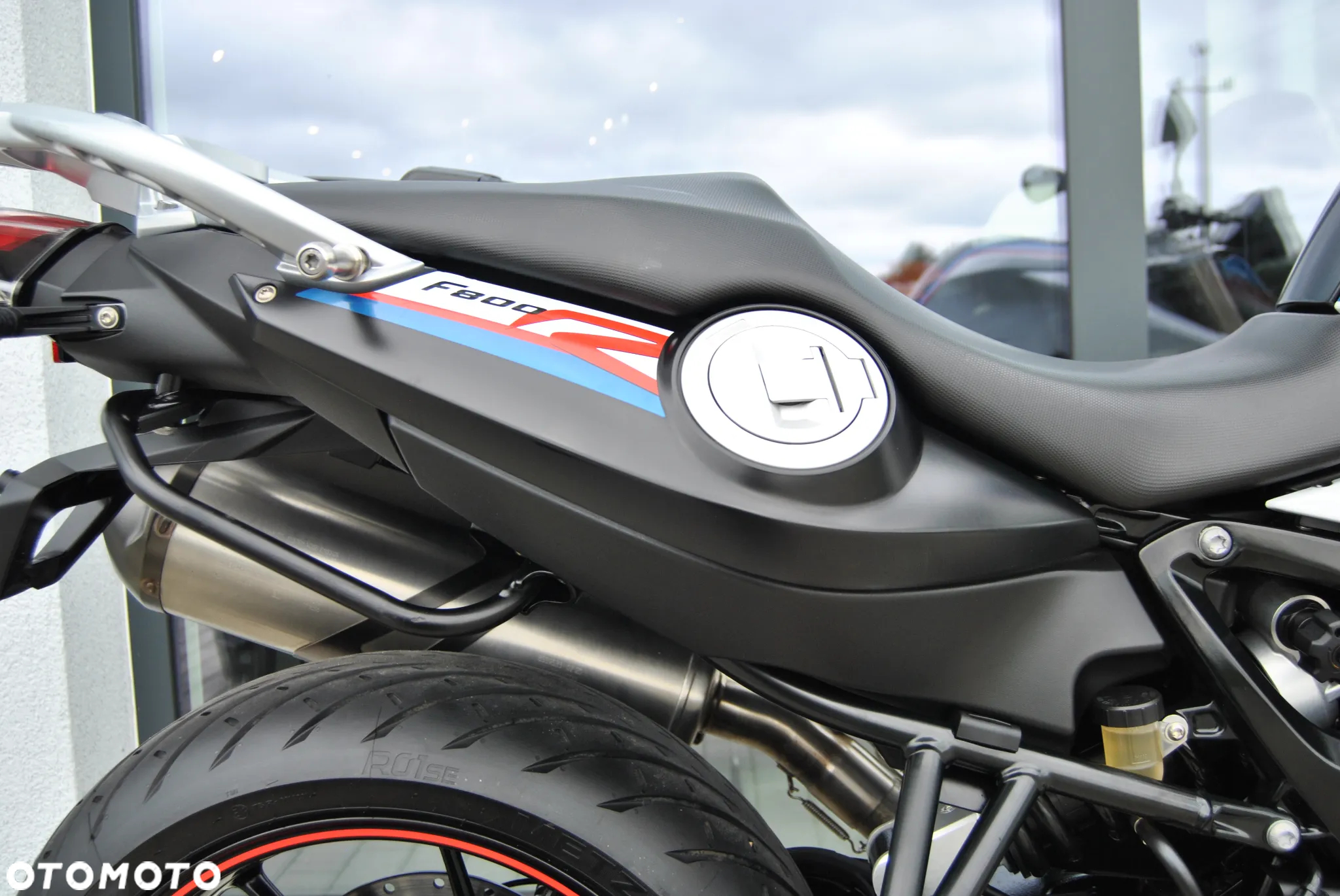 BMW F - 26