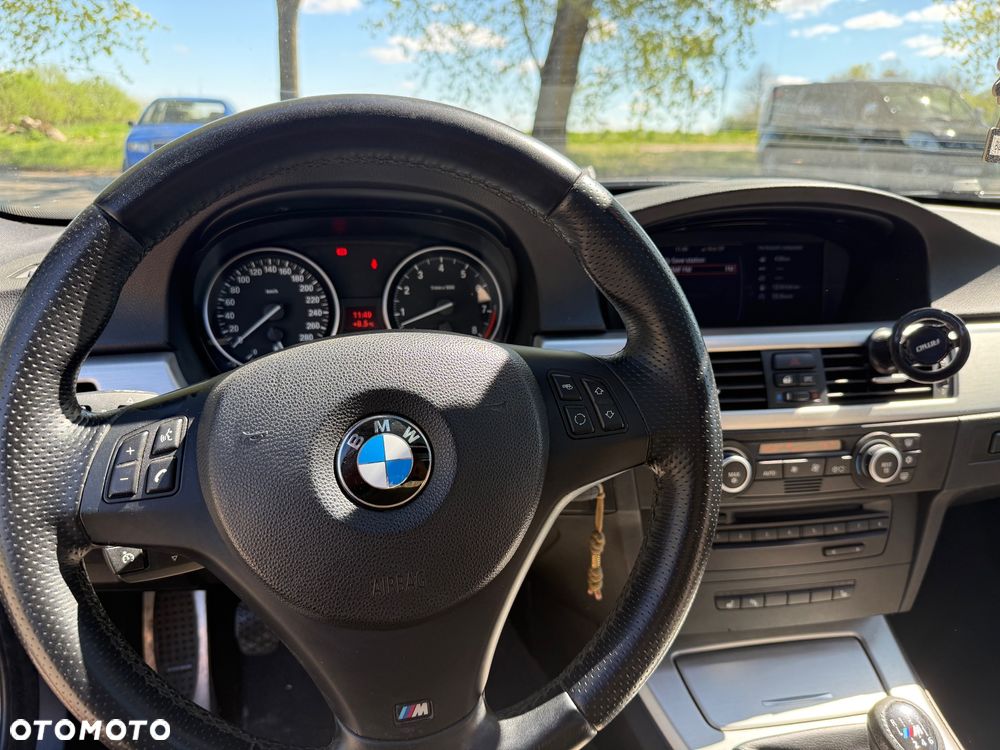 BMW Seria 3 335i - 13