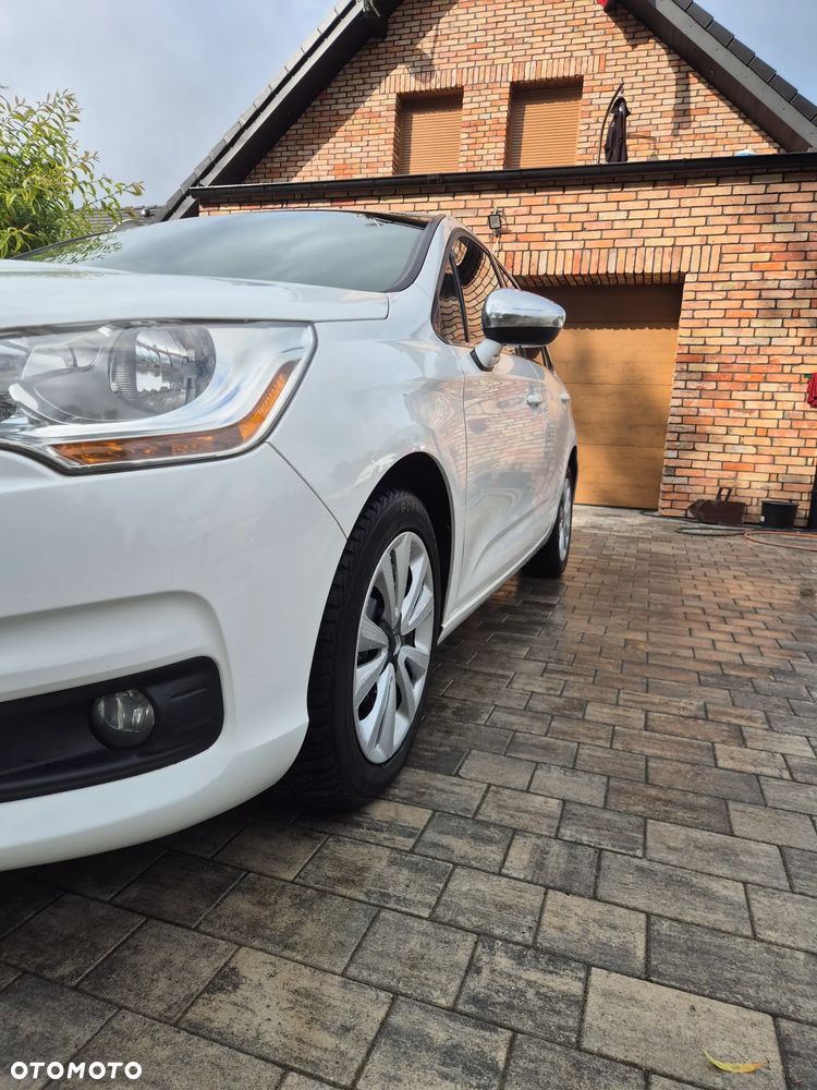 Citroën C4 e-HDi 115 Exclusive - 18
