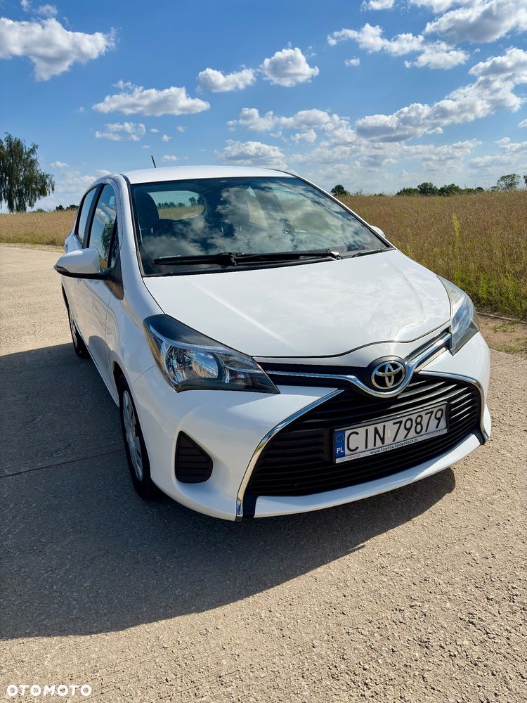 Toyota Yaris - 1