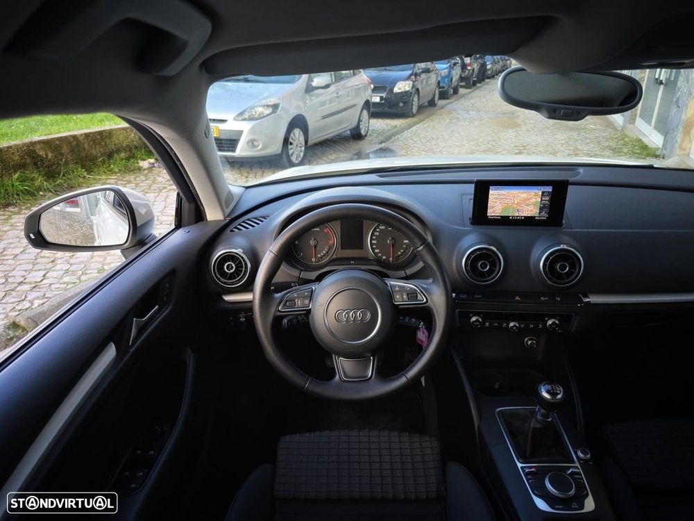 Audi A3 Sportback 1.6 TDI Ambition - 19