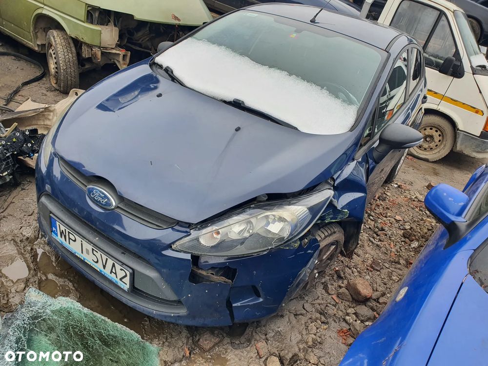 ford fiesta mk7 E9 maska zderzak lampa grill błotnik drzwi zbiornik paliwa szyba lusterko klamka - 1