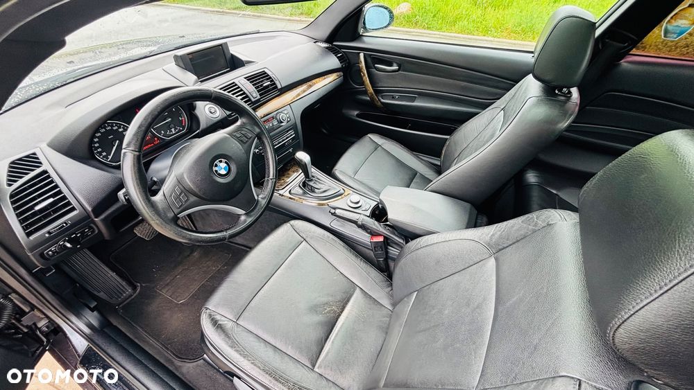 BMW Seria 1 123d - 28