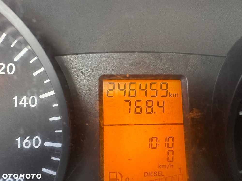 Mercedes-Benz Sprinter 209 - 9