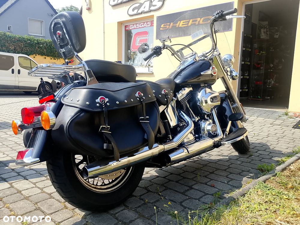 Harley-Davidson Softail Heritage Classic - 3