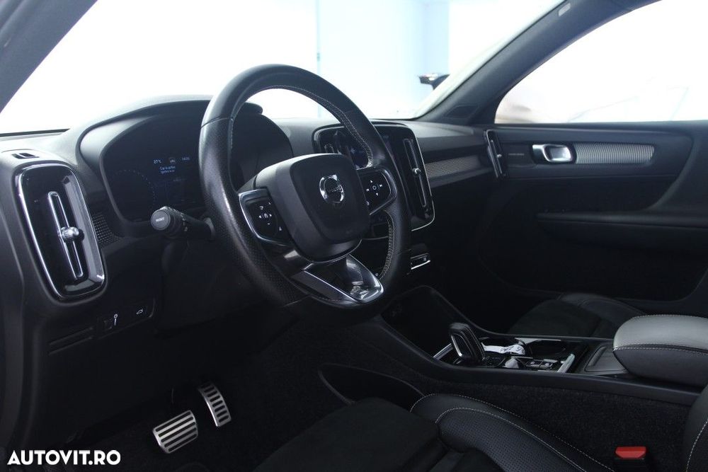 Volvo XC 40 T4 AWD R-Design - 10