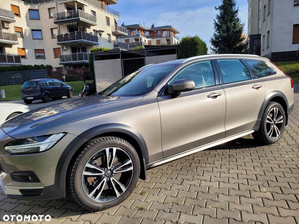 Volvo V90