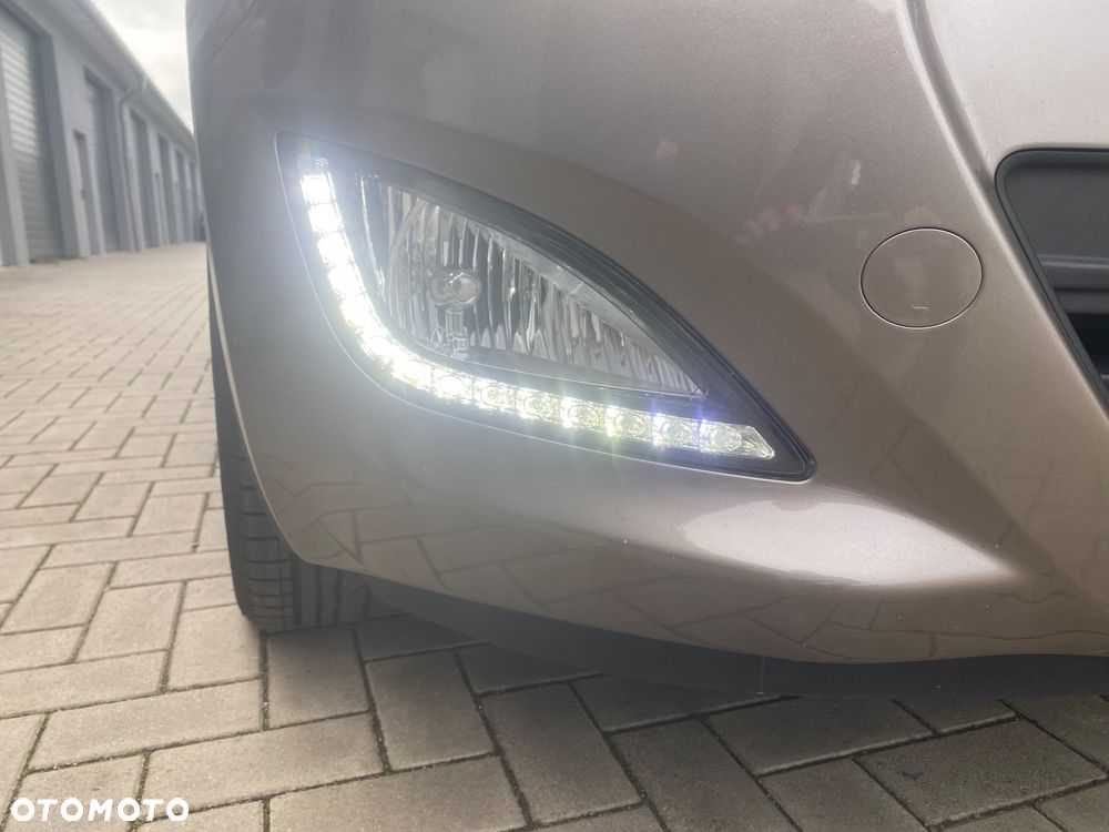 Hyundai i20 - 20