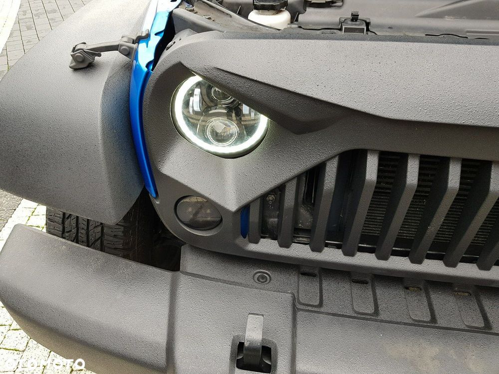 Jeep Wrangler - 18