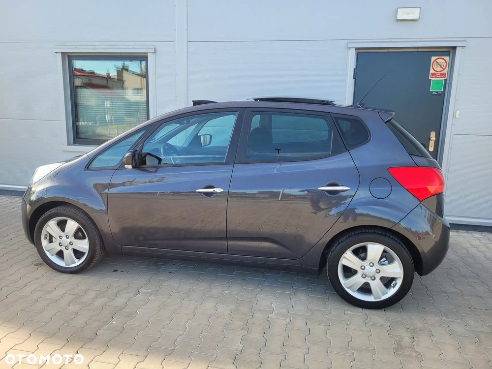 Kia Venga 1.6 CVVT Platinum Edition - 8