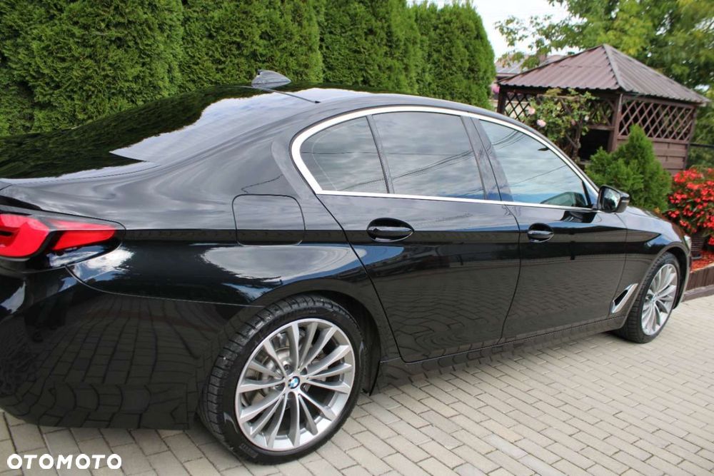 BMW Seria 5 520d xDrive MHEV Luxury Line - 36