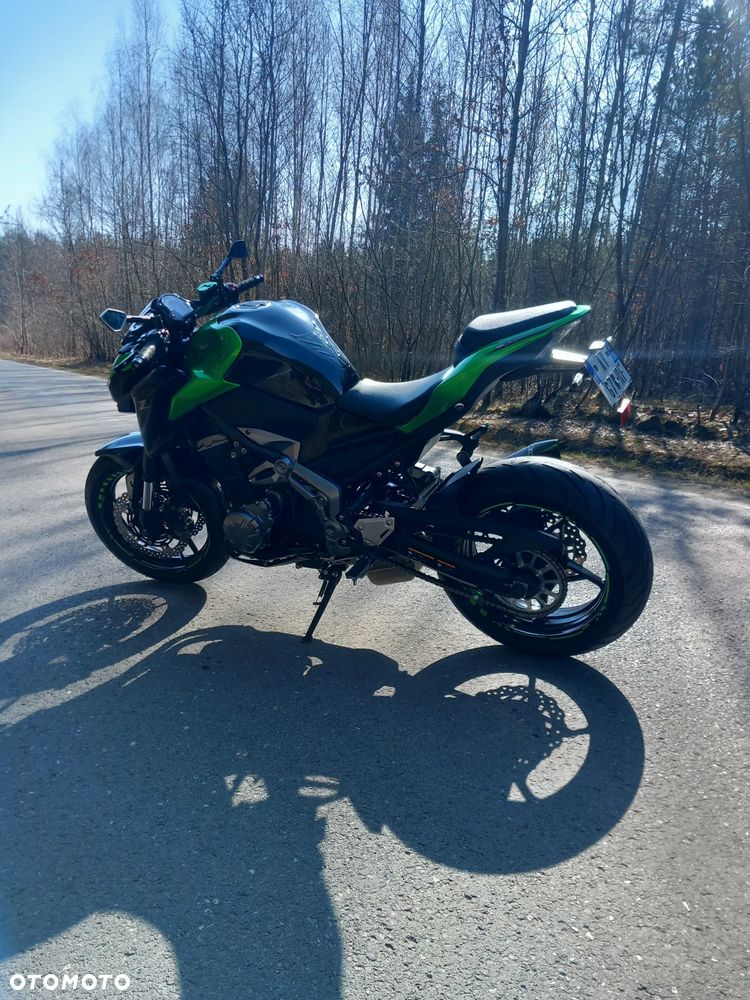 Kawasaki Z 900 - 6