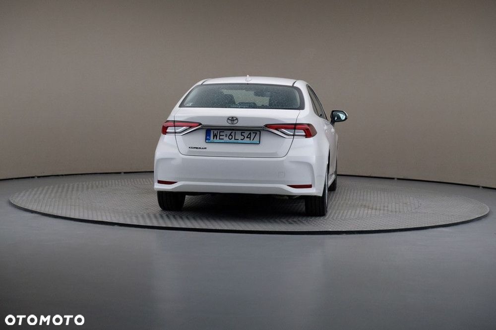 Toyota Corolla - 5
