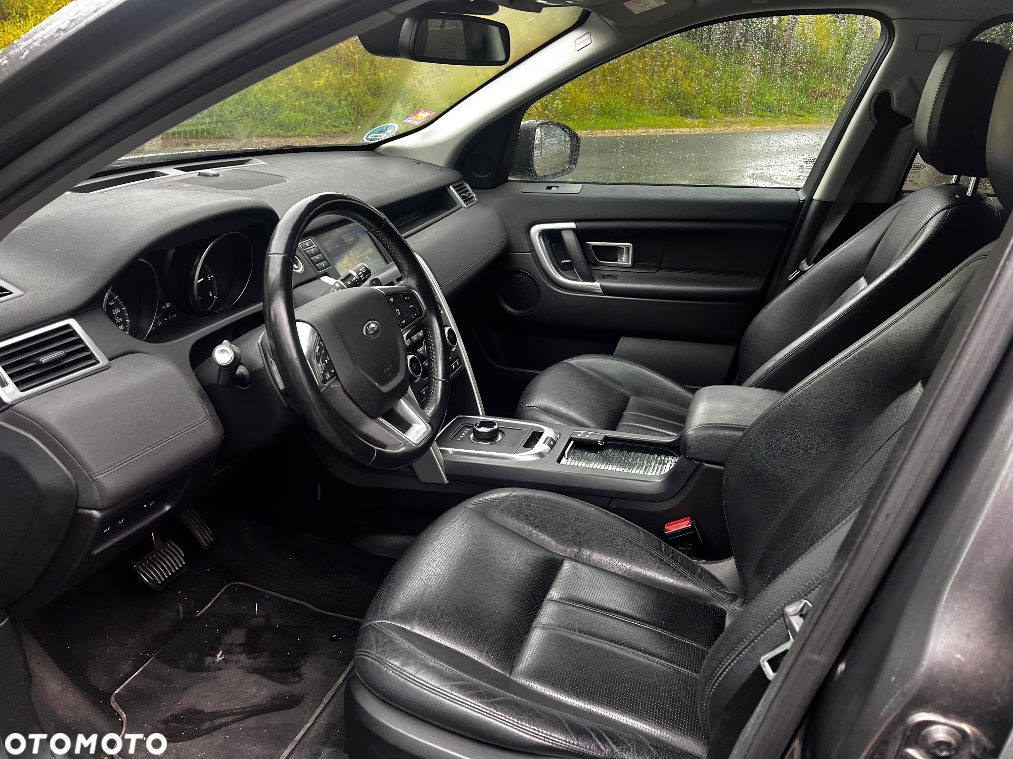 Land Rover Discovery Sport 2.0 TD4 HSE - 11