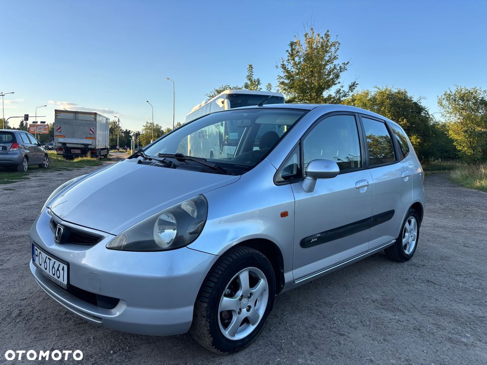 Honda Jazz 1.4 CVT LS - 1