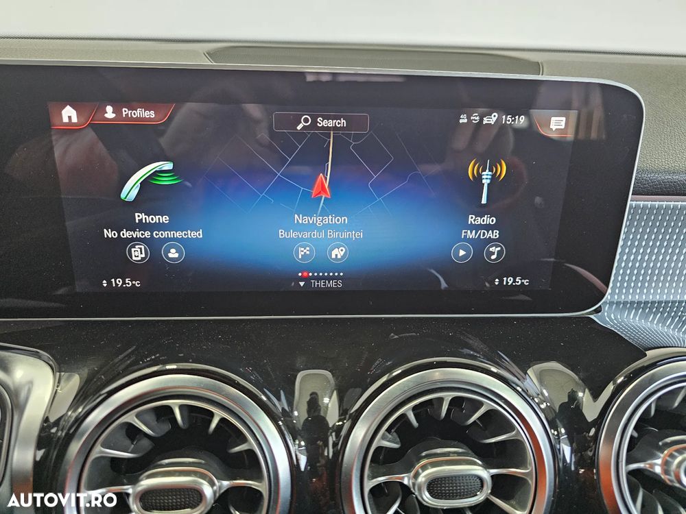 Mercedes-Benz GLB 200 d 4MATIC Aut. - 25