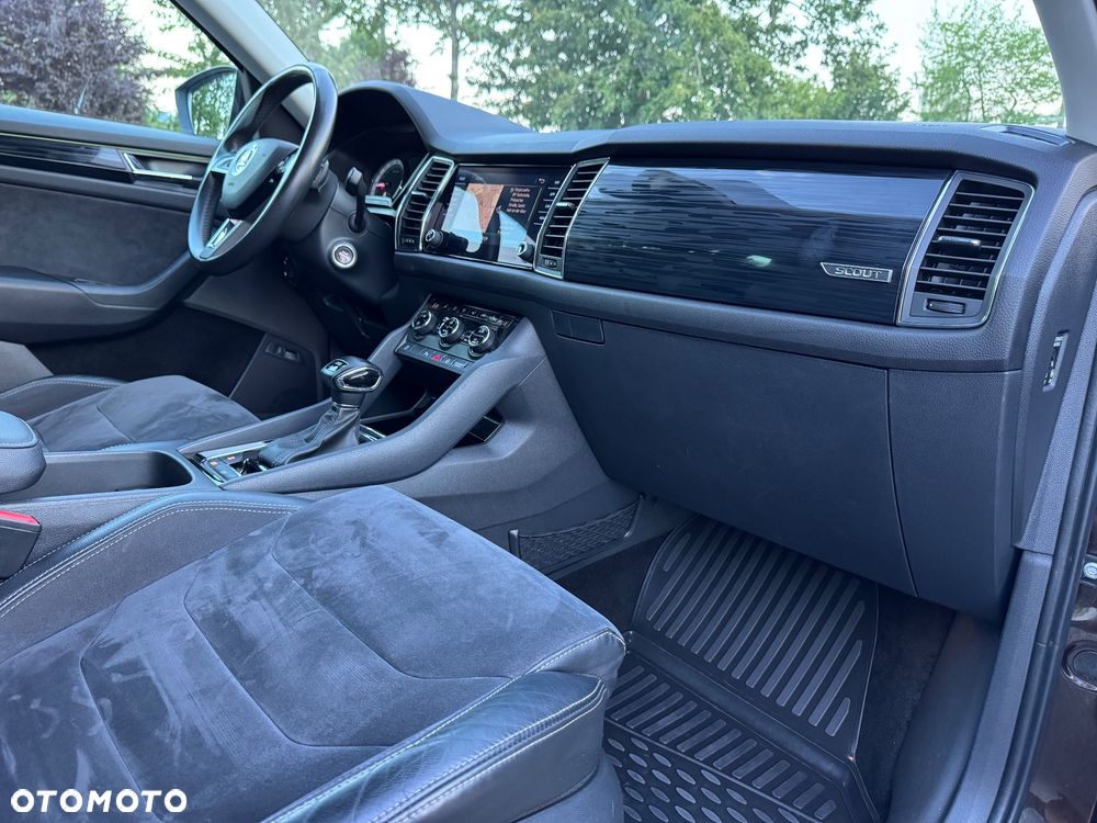 Skoda Kodiaq 2.0 TDI 4x4 DSG Scout - 24