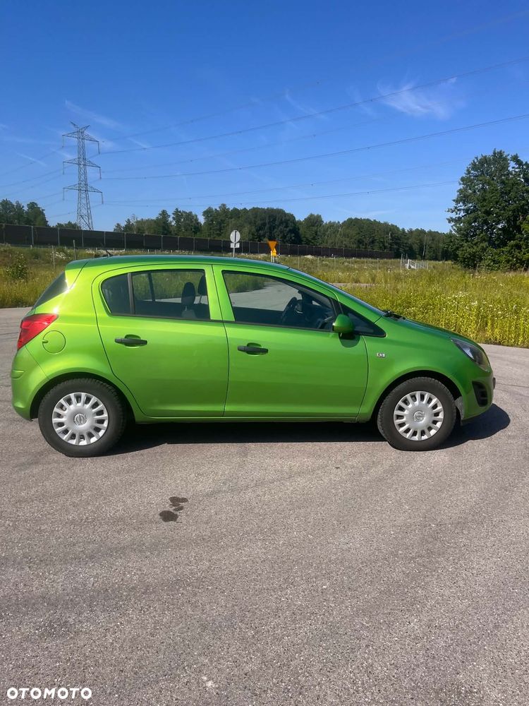 Opel Corsa 1.0 12V Essentia - 6
