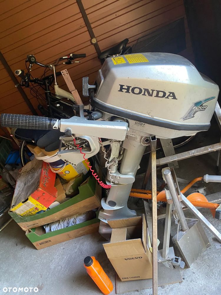 silnik zaburtowy Honda 3,6 kw - 1
