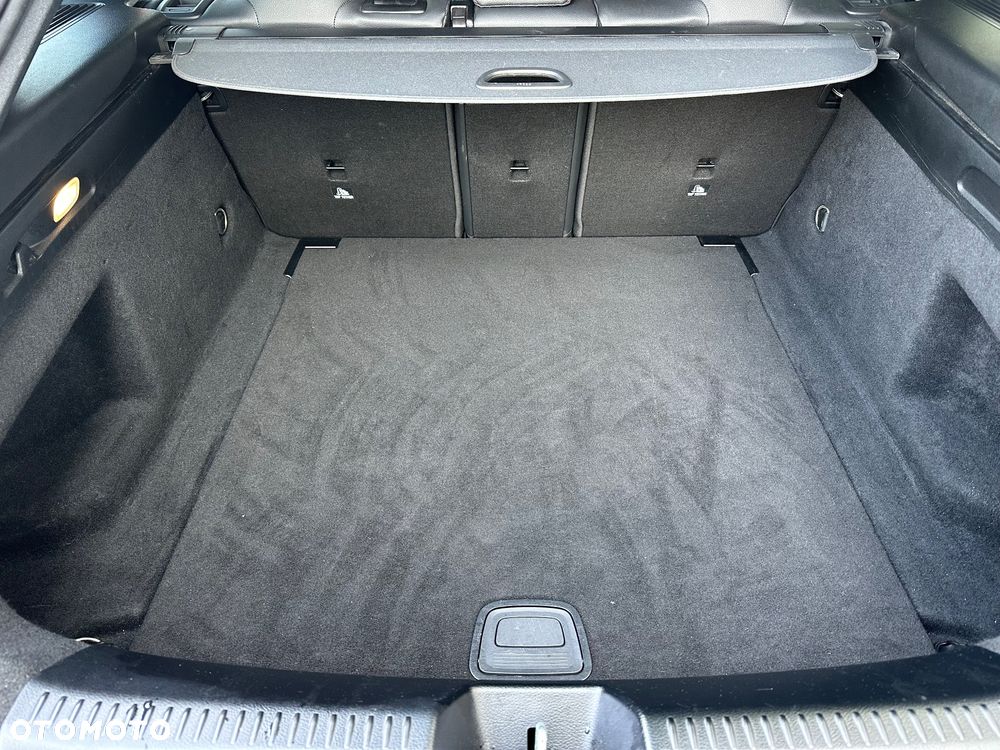 Mercedes-Benz CLA 180 d 8G-DCT AMG Line Advanced Plus - 37