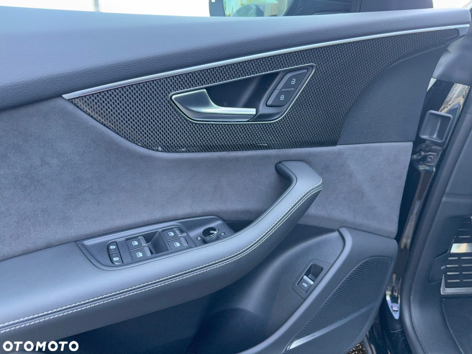 Audi SQ8 - 9