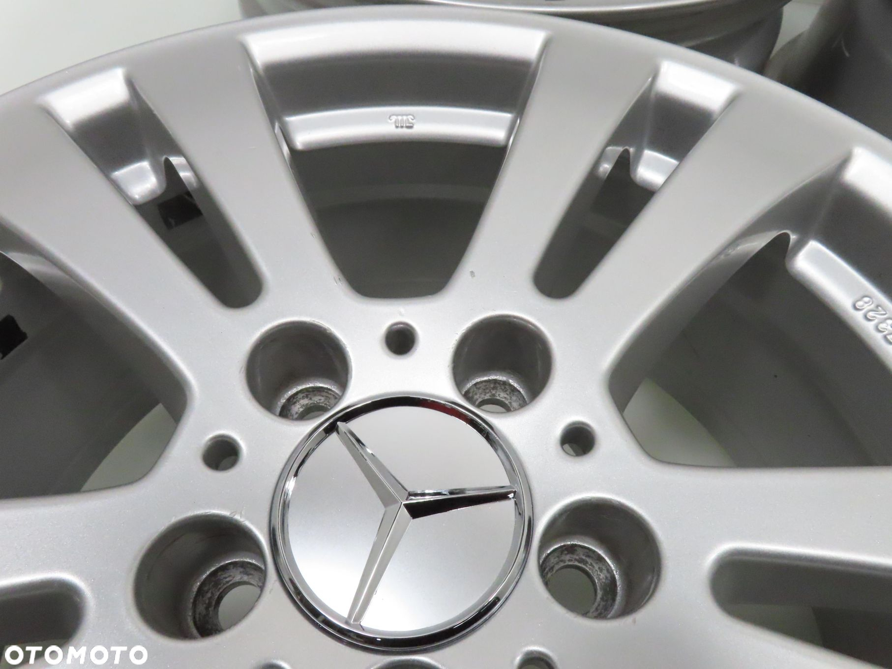 Alufelgi 17'' Mercedes Klasa A B C 5x112 ET47 - 7