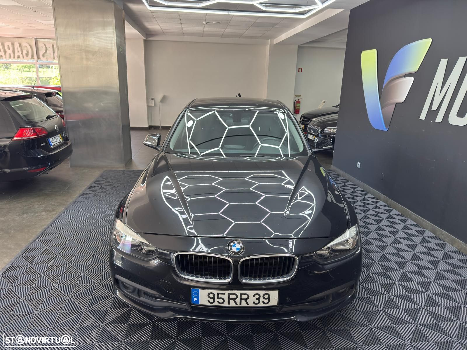 BMW 318 d Line Sport Auto - 4
