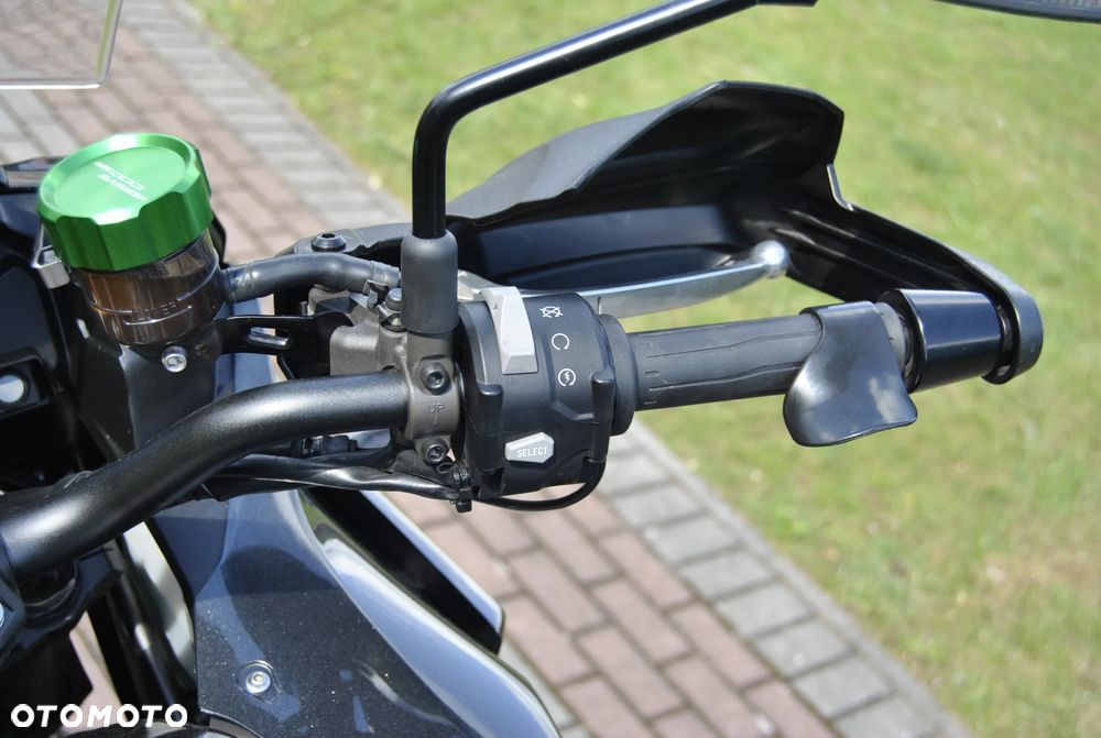Kawasaki Versys 1000 - 24