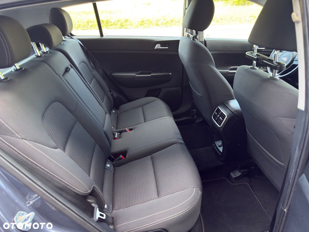 Kia Sportage 1.6 GDI Business Line 2WD - 9