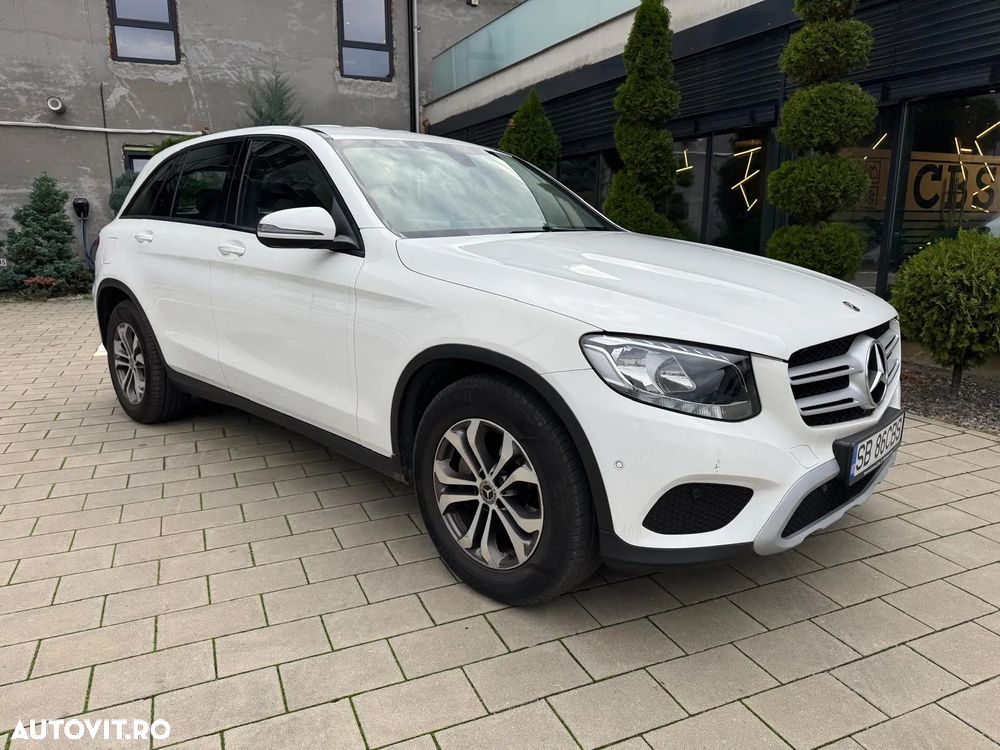 Mercedes-Benz GLC - 1