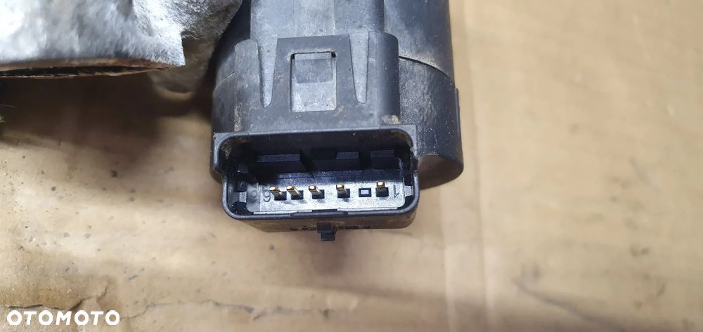 Zawór EGR chłodnica chłodniczka spalin Fiat Scudo 2.0 HDI 9645689780 - 8