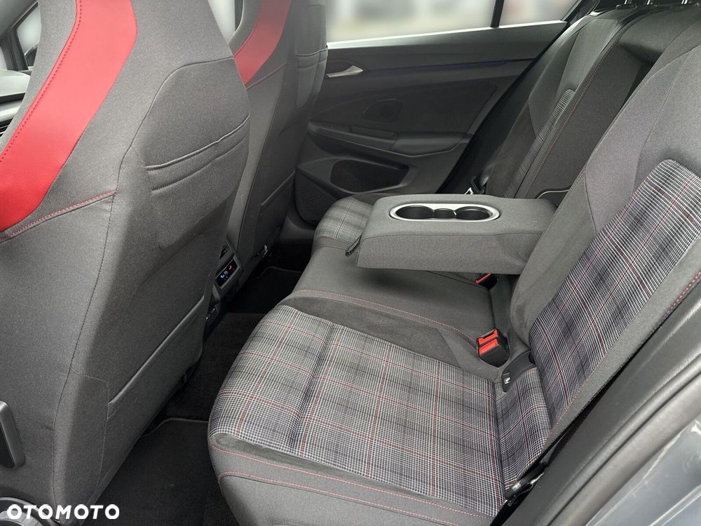 Volkswagen Golf 2.0 TSI GTI DSG - 11