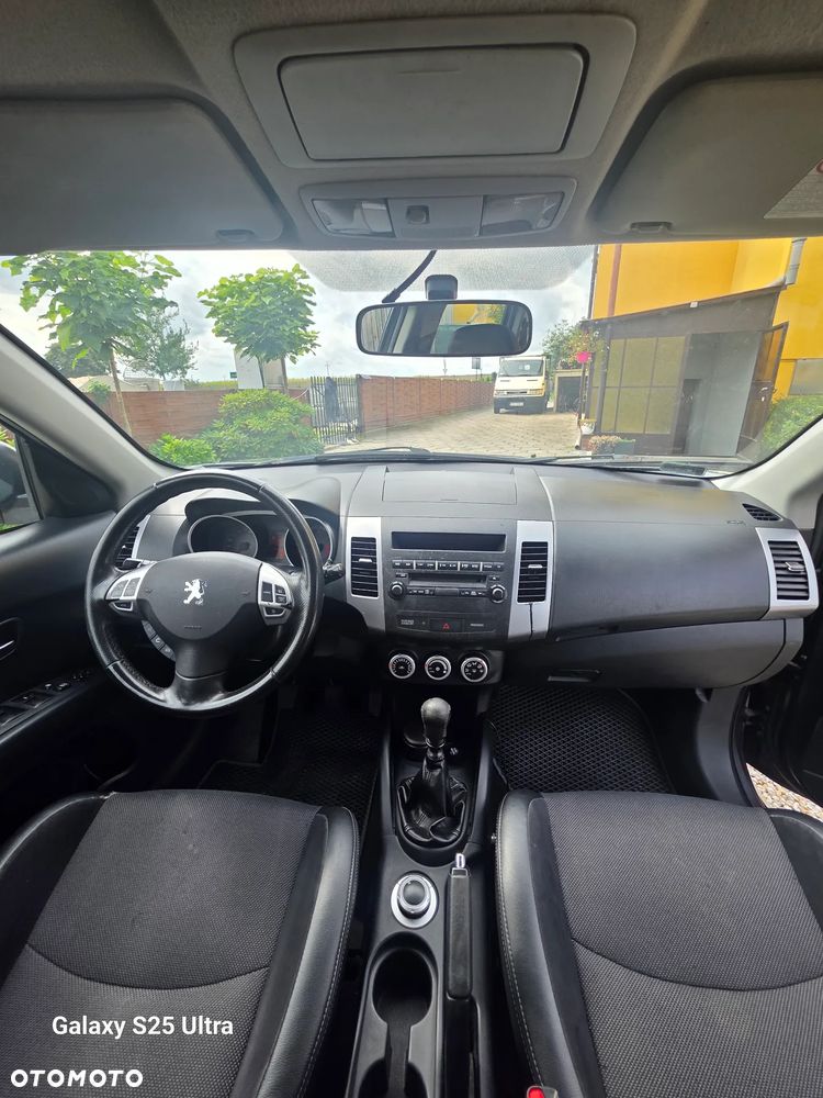 Peugeot 4007 2.2HDi Premium - 12