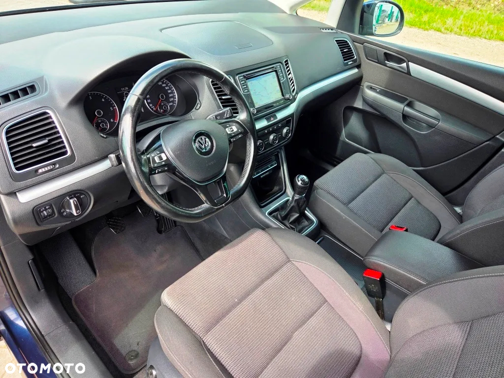 Volkswagen Sharan 2.0 TDI (BlueMotion Technology) Comfortline - 26