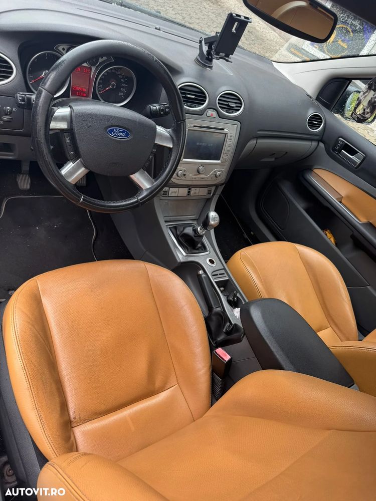 Ford Focus 2.0 TDCI 136 DPF Aut. Titanium - 12