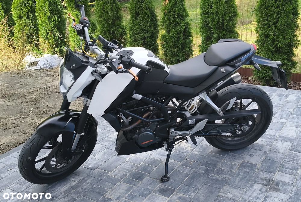 KTM Duke 125