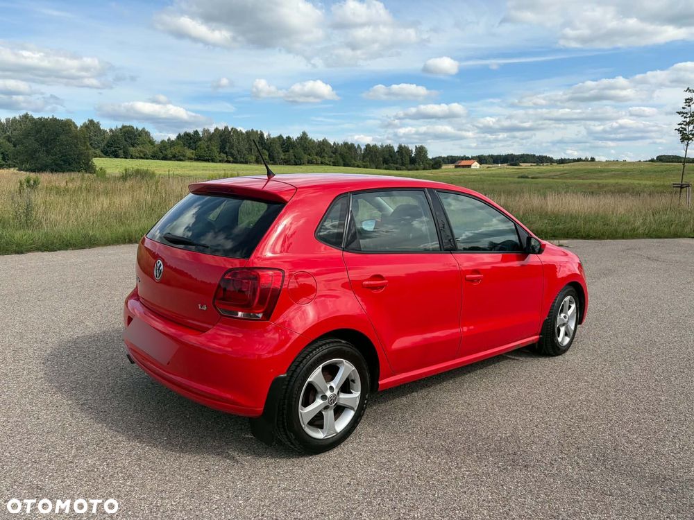Volkswagen Polo 1.4 16V Comfortline - 5
