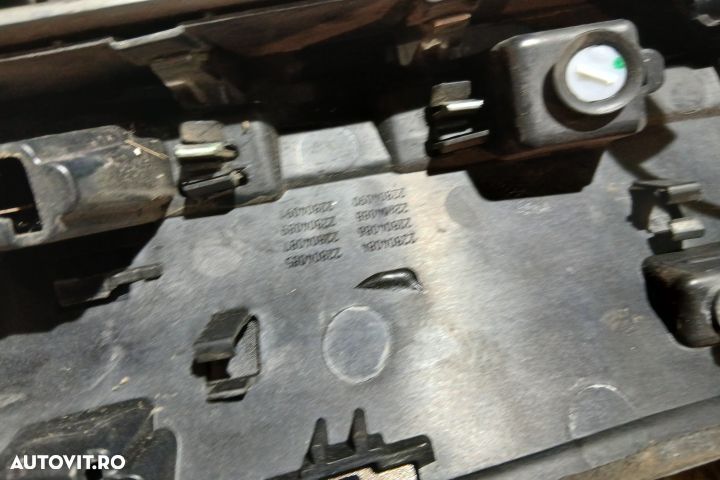 ORNAMENT HAYON 22804084 22804086 22804084 22804086 Opel Insignia A [f - 3